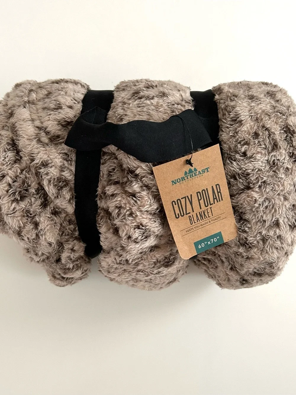 NorthEast Outfitters Cozy Polar Blanket - Spotted Animal Print